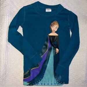 Nwot Hanna Anderson 100% organic cotton FROZEN, character tee / Pajama top